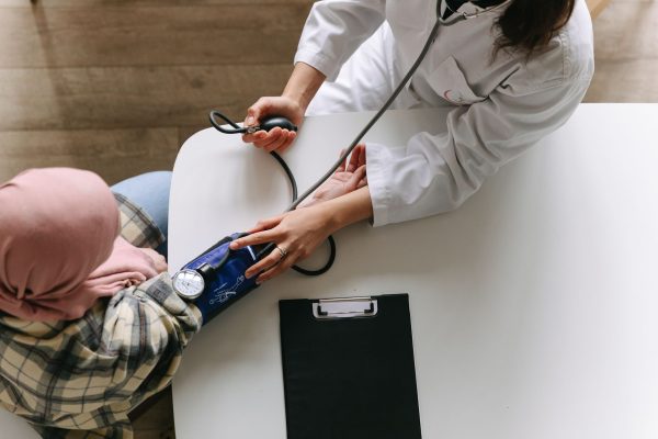 Empowering Lives: The Work of Dr Jon Ver Halen in Plastic Surgery